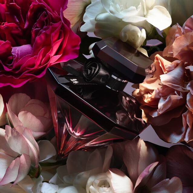 La Nuit Tr sor Fleur de Nuit Ein floraler Damenduft Lanc me