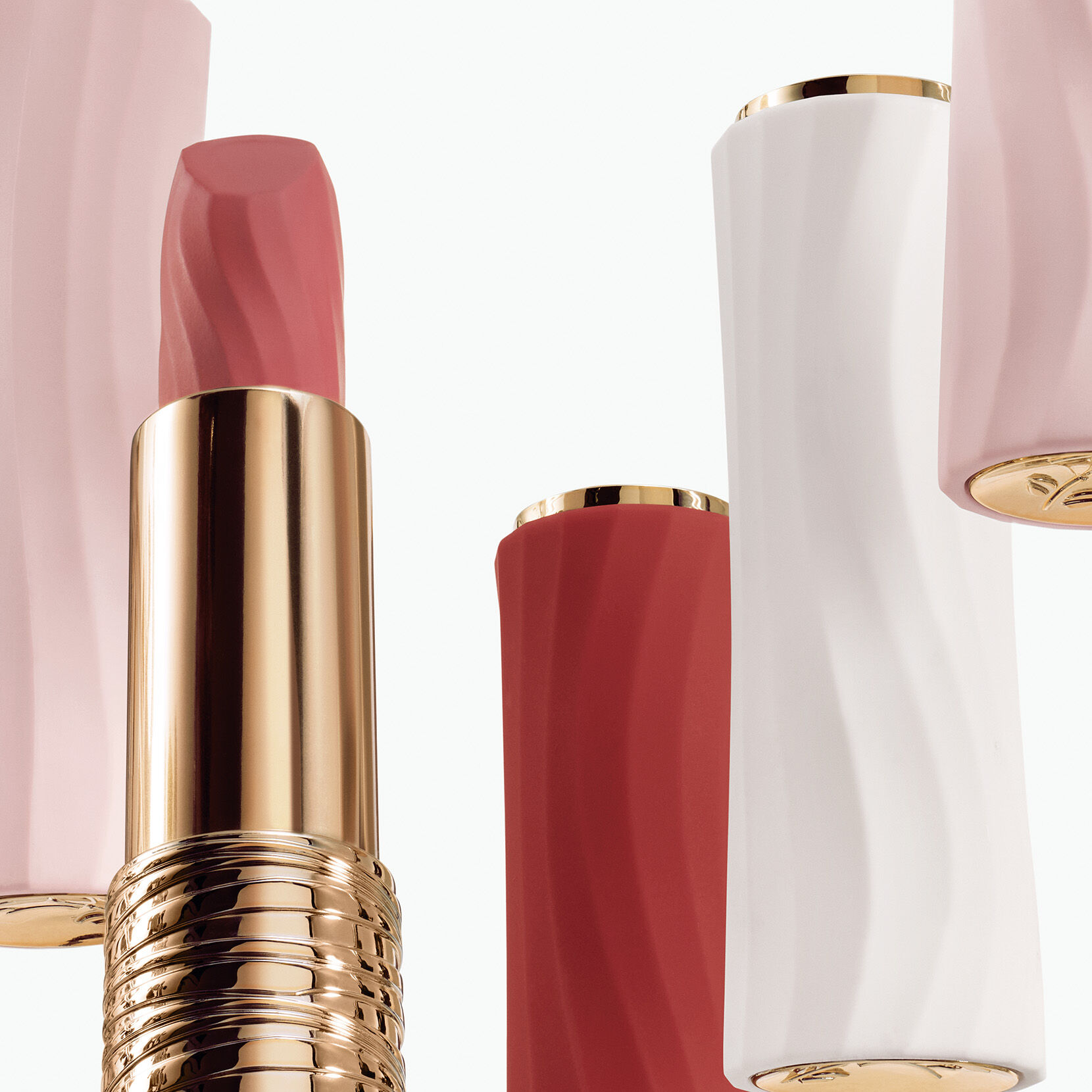 L’ABSOLU ROUGE INTIMATTE