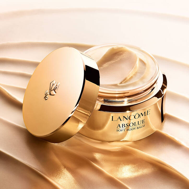 Luxuriöse Anti-Aging Hautpflege Ausstrahlung mit Absolue | Lancôme