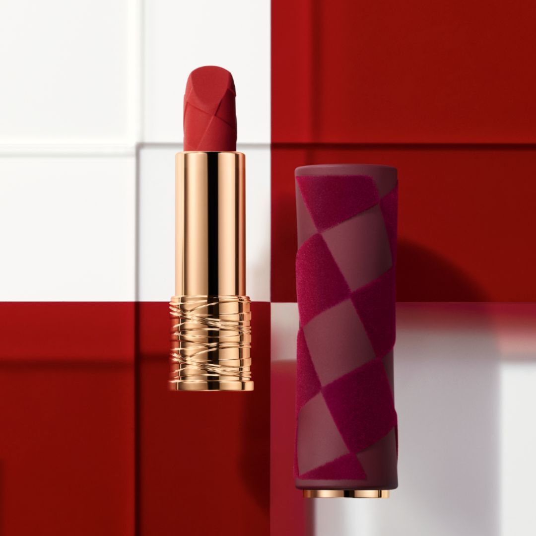 L'Absolu Rouge Intimatte in French-Touch