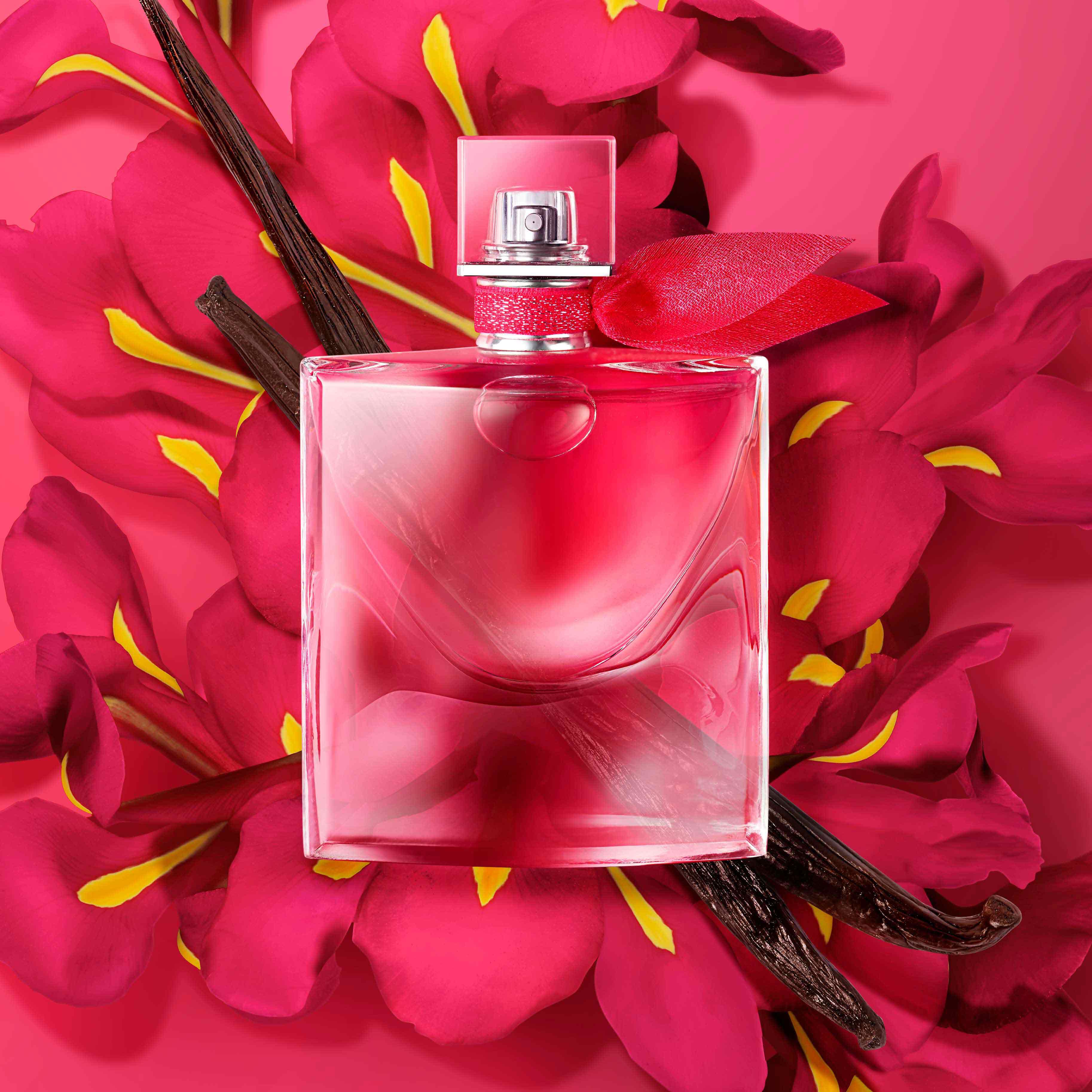 La vie est belle Intensement auf Blumenuntergrund 100 ml