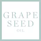 Ein großer Button mit der Aufschrift Grapeseed Oil (Inhaltsstoff)