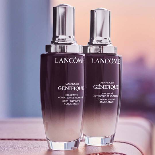 Advanced Genifique Serum Flaschen
