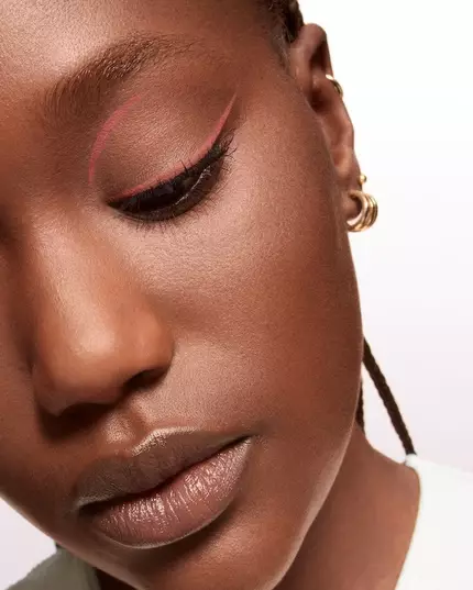 Illustration fur haufig gestellte Fragen bei Lancome