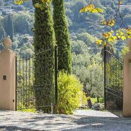 Einfahrt in Frankreich