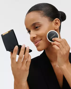 Illustration fur haufig gestellte Fragen bei Lancome