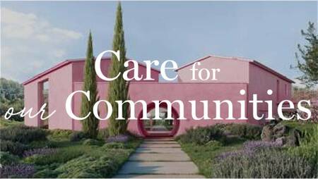 Rosa Haus in grunem Garten