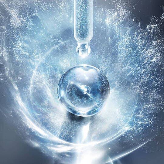 Pipette und Tropfen