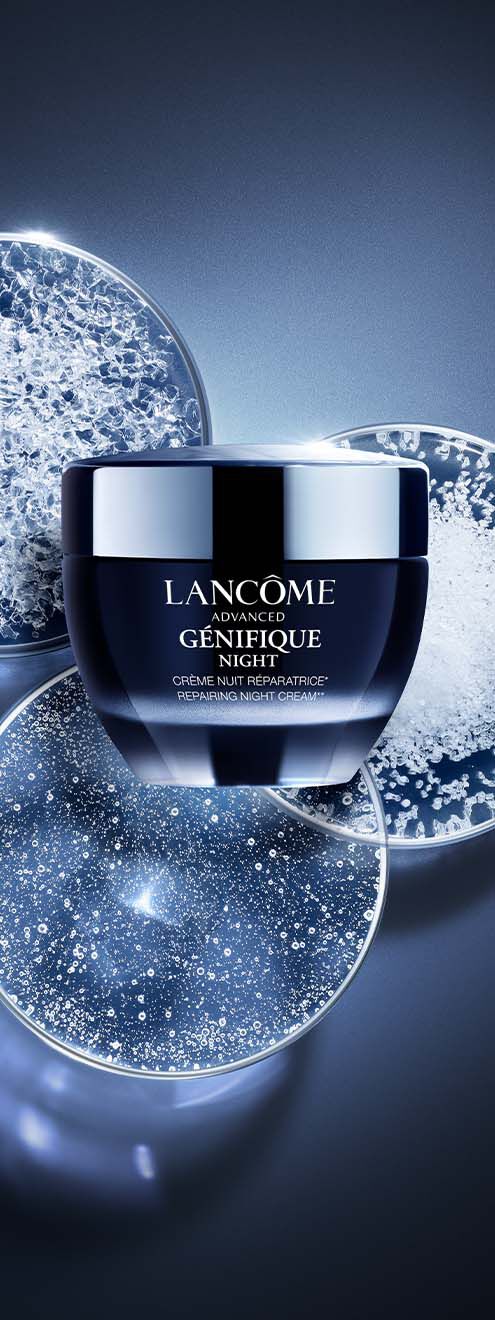Bild eines Lancome-Produktes "Advanced Genifique Night" in einem eleganten Design, umgeben von wissenschaftlichen Elementen wie gelartigen Substanzen in transparenten Schalen.