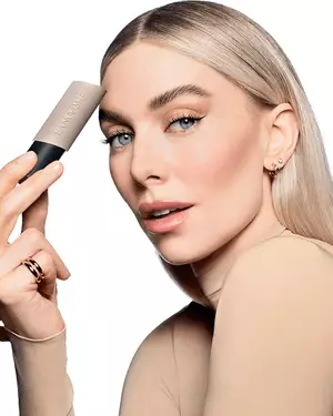 Illustration fur haufig gestellte Fragen bei Lancome